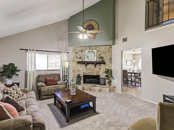 3rd image of 4118 Garden Springs Dr