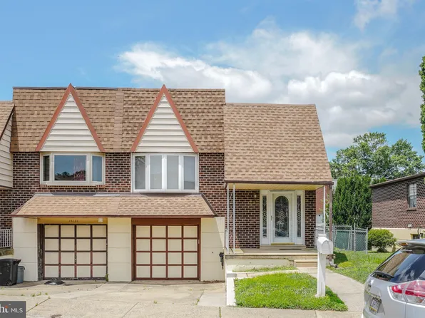 15138 Kallaste Dr, Philadelphia, PA 19116