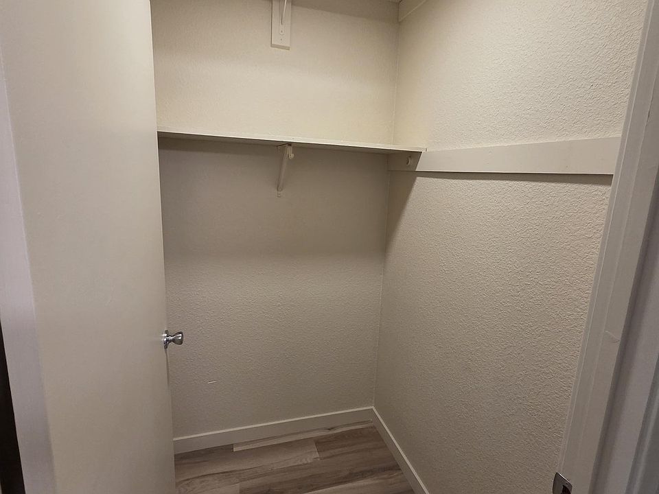 Master bedroom walk in Closet.