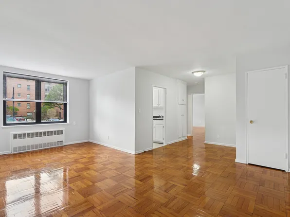 Harbor House, 3 Davenport Ave, New Rochelle, NY 10805