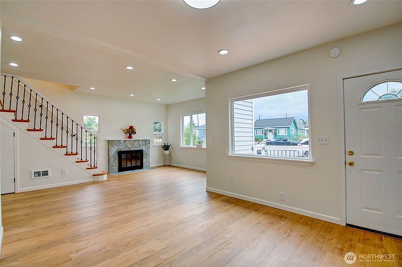 5th image of 1011 S 12th Street