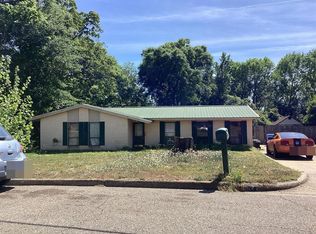 112 Teri Ln, Prattville, AL 36066