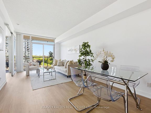 3rd image of 103 The Queensway #701