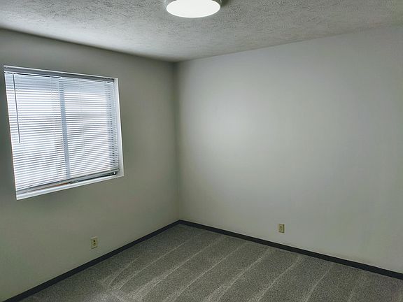 5th image of 3616 Huntington Ave #1