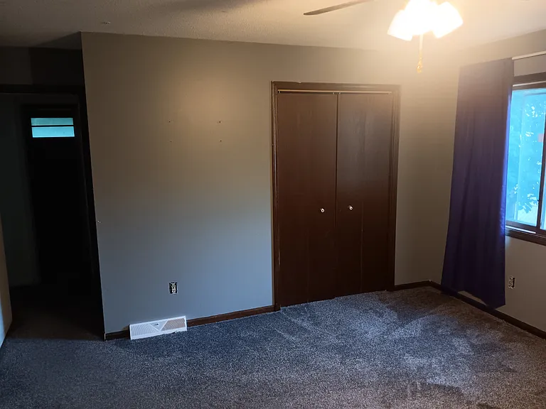 2131 Shangrai La Dr SE #1 — Photo 2