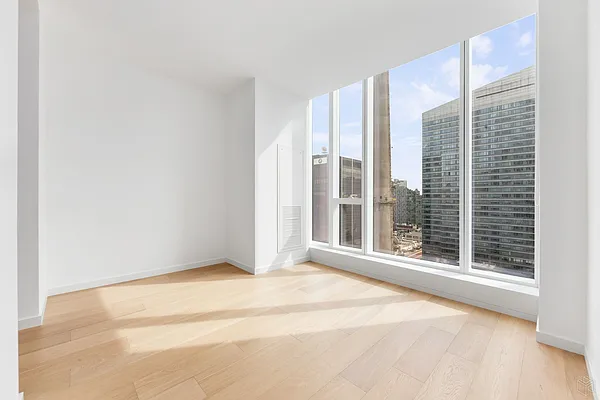 Rented by Halstead Real Estate | media 30