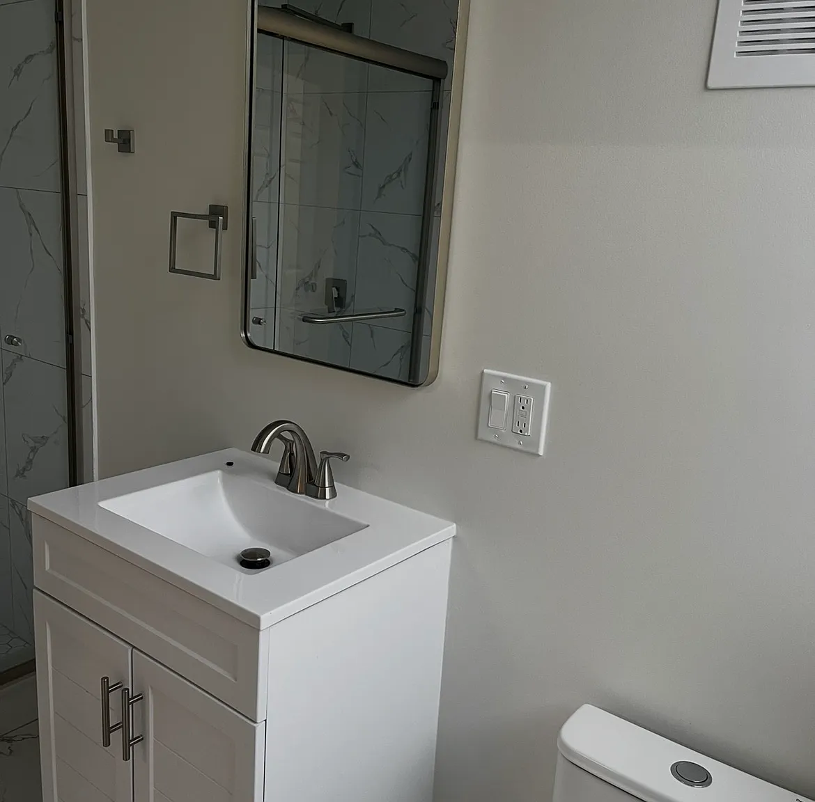 2 bed, $1,900 — Photo 4