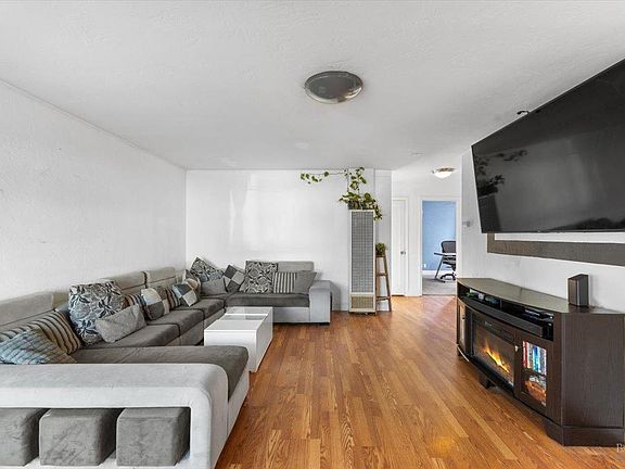 4th image of 1764 Janero Drive