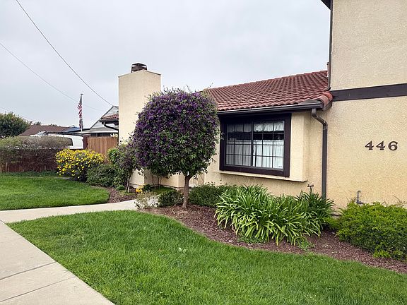 2nd image of 446 S Oak Park Boulevard