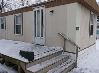 1028 Linda Ln, Madison Heights, MI 48071