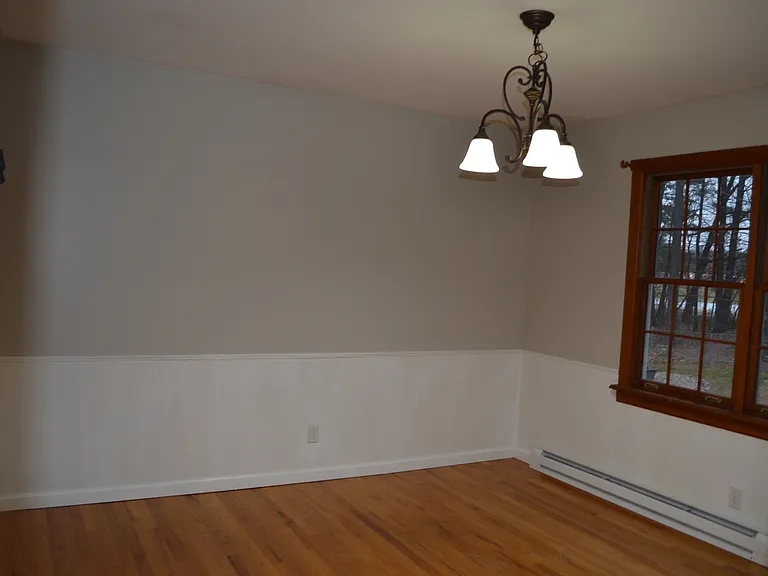 599 Clifton Park Center Rd — Photo 7