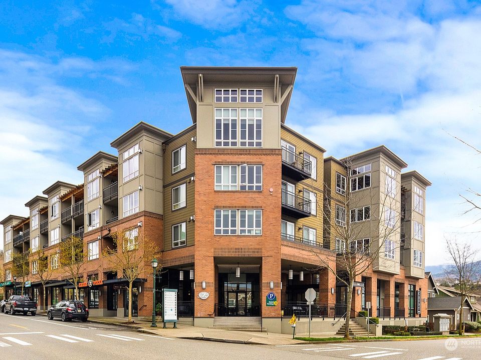 1st image of 1840 25th Avenue NE #311