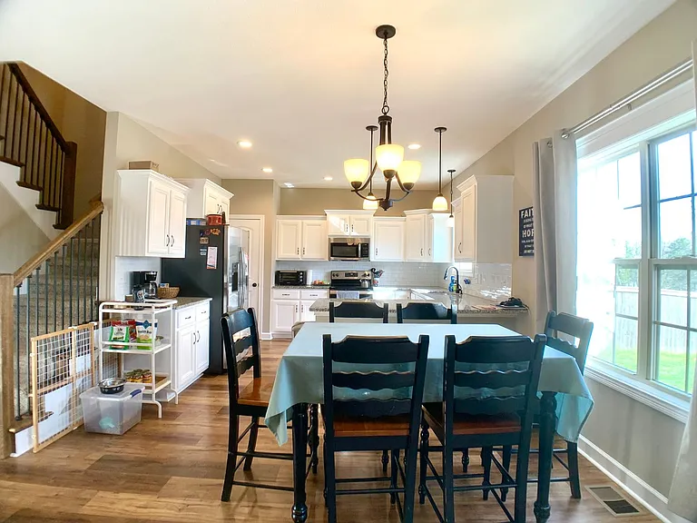 214 Penelope Ln — Photo 9