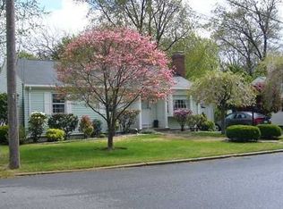 10 Linda St, Lincoln, RI 02865