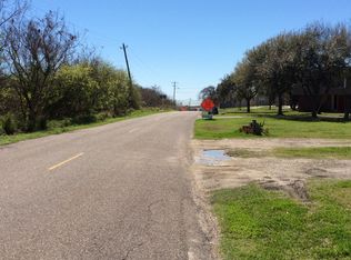 353 Houston St, Portland, TX 78374
