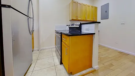 Rented by TOUR LLC