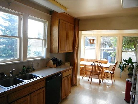 4th image of 3806 N 34th St