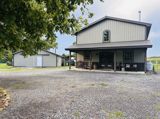 6339 Dickens Hill Rd, Bradyville, TN 37026