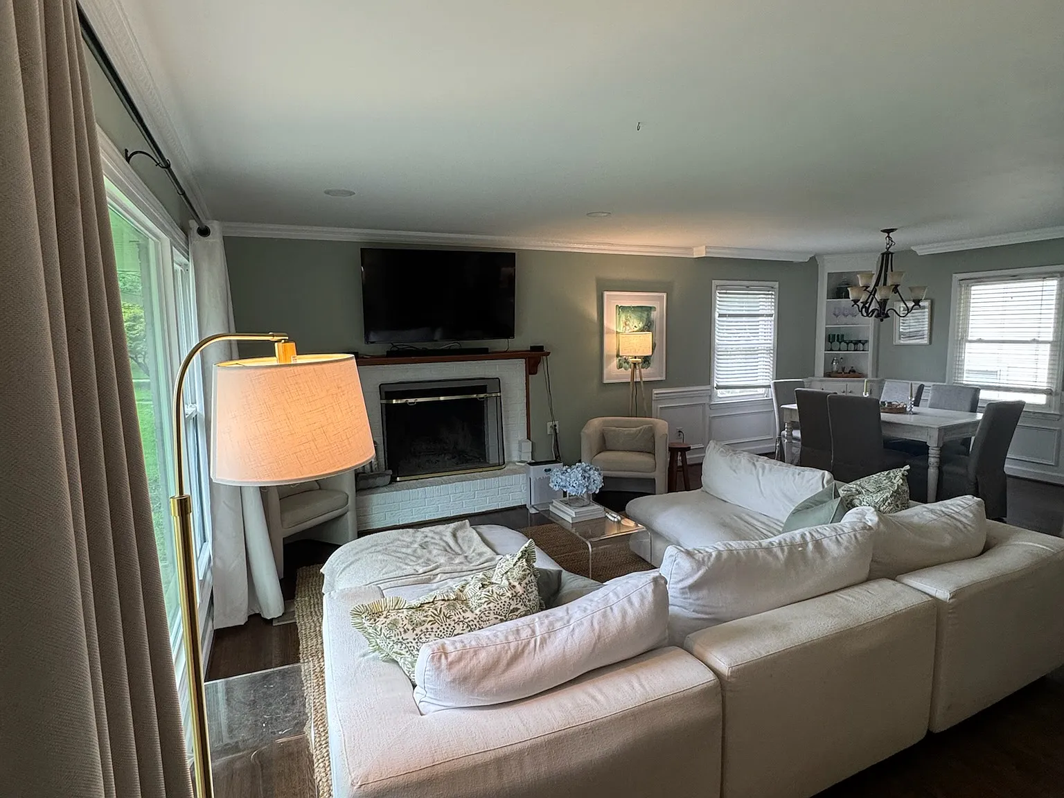 4 bed, 2082 sqft, $4,500 — Photo 3