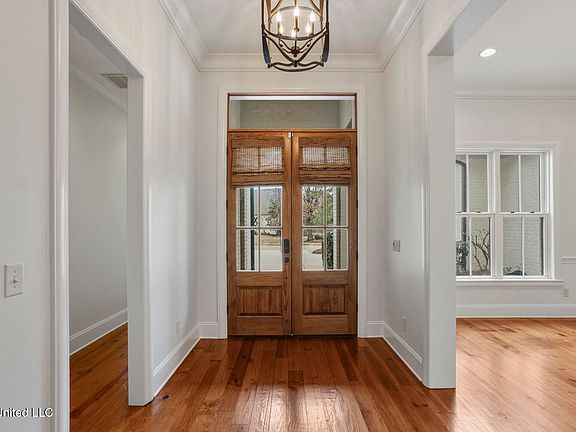 5th image of 103 Camden Way