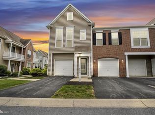 626 Darby Ct, Hummelstown, PA 17036