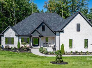 8527 Fieldstone Dr, Terrell, NC 28682