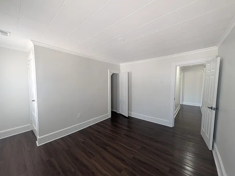 25 S Main St #2 — Photo 4