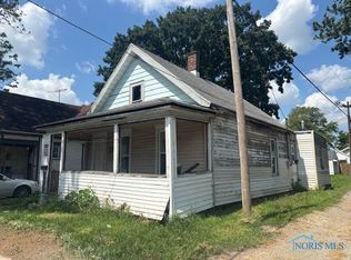 2225 N Ontario St, Toledo, OH 43611