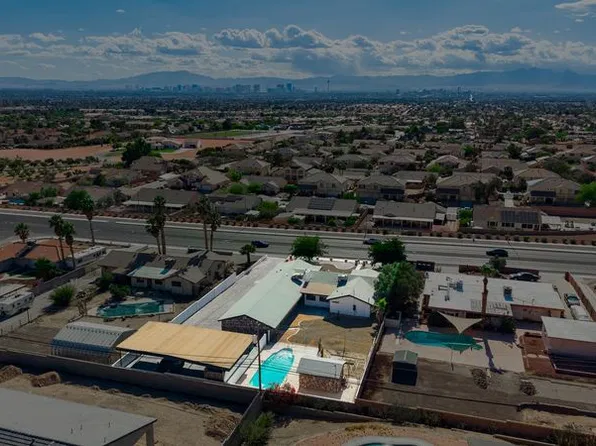 706 N Hollywood Blvd, Las Vegas, NV 89110