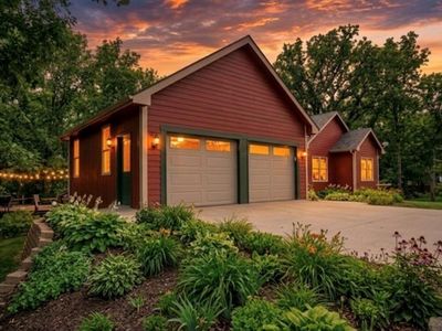 26550 Waverly Rd, Paola, KS, 66071