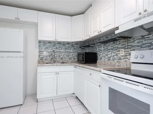 16751 NE 9th Ave, North Miami Beach, FL