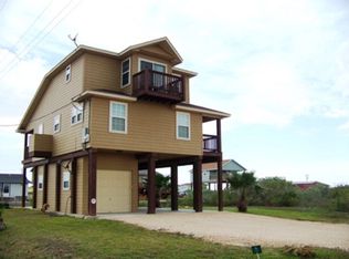 5 County Road 209, Sargent, TX 77414