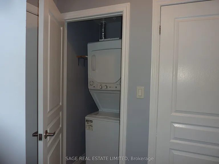 570 Lolita Gdns #104 — Photo 16