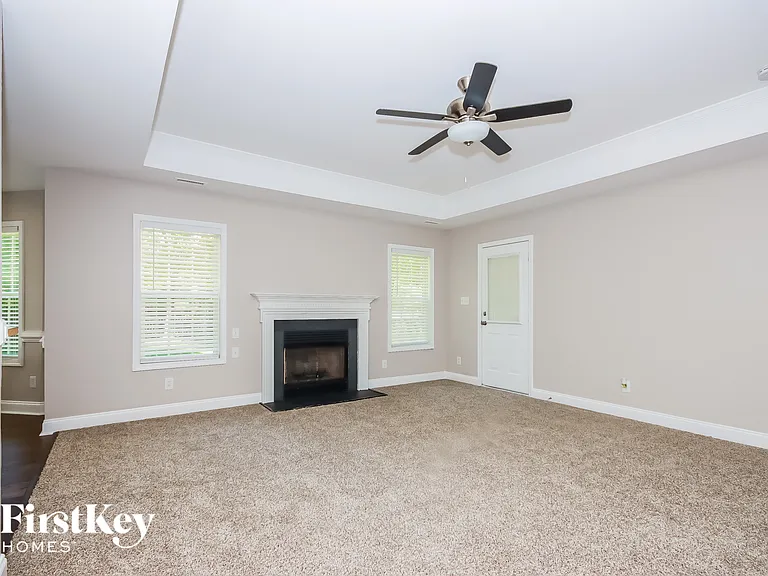 645 White Oaks Rd — Photo 3