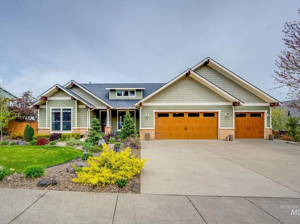 2506 Castleford St, Moscow, ID 83843