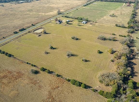 4th image of 17398 Farm Road 1567 W