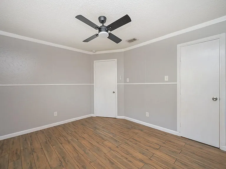 506 N 3rd St #2 — Photo 14