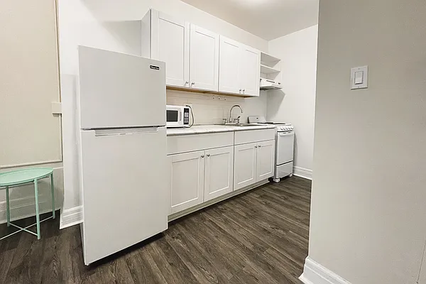 Rented by Corcoran | media 11