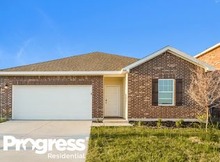 468 Crestridge Dr, Lavon, TX 75166