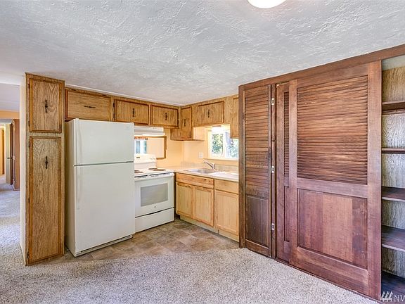 4th image of 2040 W 14th St