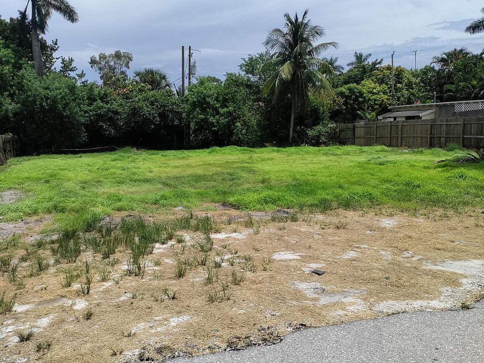2nd image of 3022 Ford Road