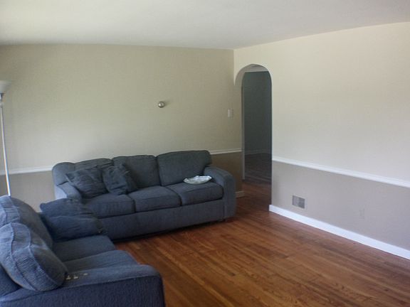 4th image of 226 Park Dr