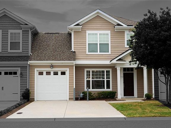 2nd image of 2016 Canning Pl