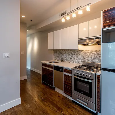 Rented by Nooklyn NYC LLC | media 36