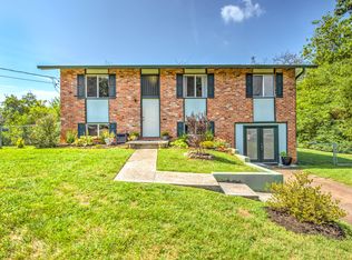 1328 Scotsbury Cir, Knoxville, TN 37919