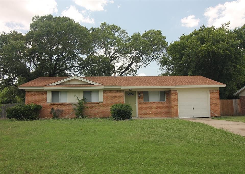 1st image of 801 Hallvale Dr