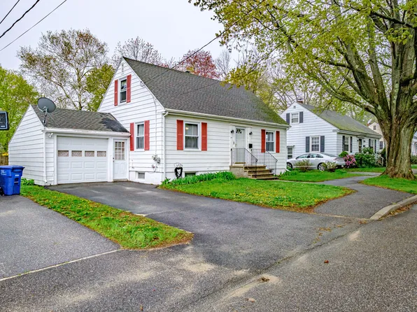 30 Ardsley Avenue, South Portland, ME 04106