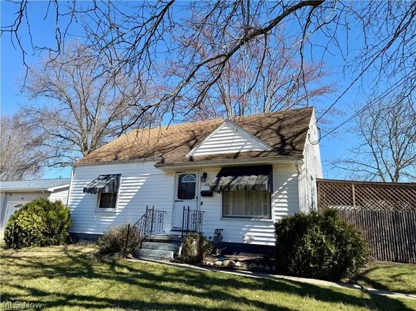 160 Bonnieview Ave, Alliance, OH 44601