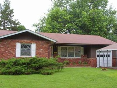 1334 E Cozy St, Springfield, MO, 65804