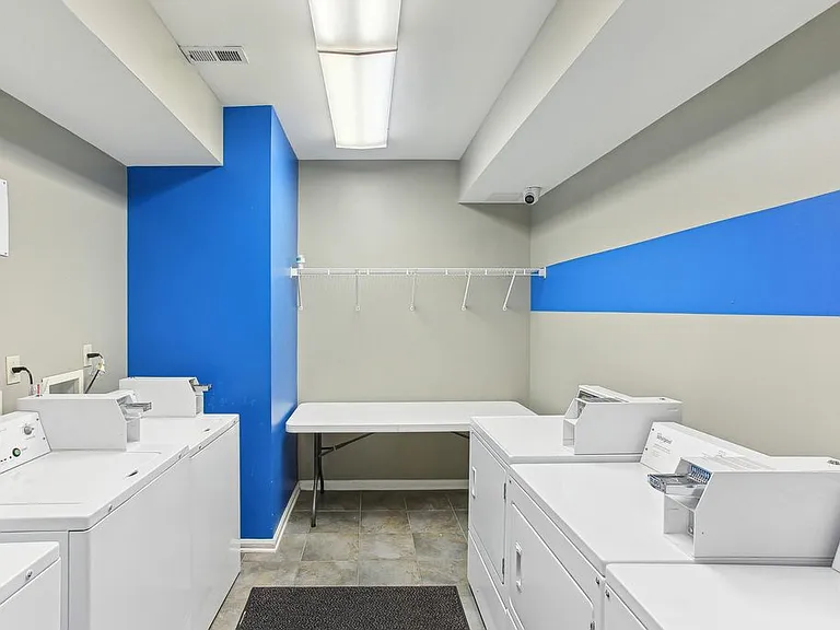 Orchard Hills Apartments — Photo 26
